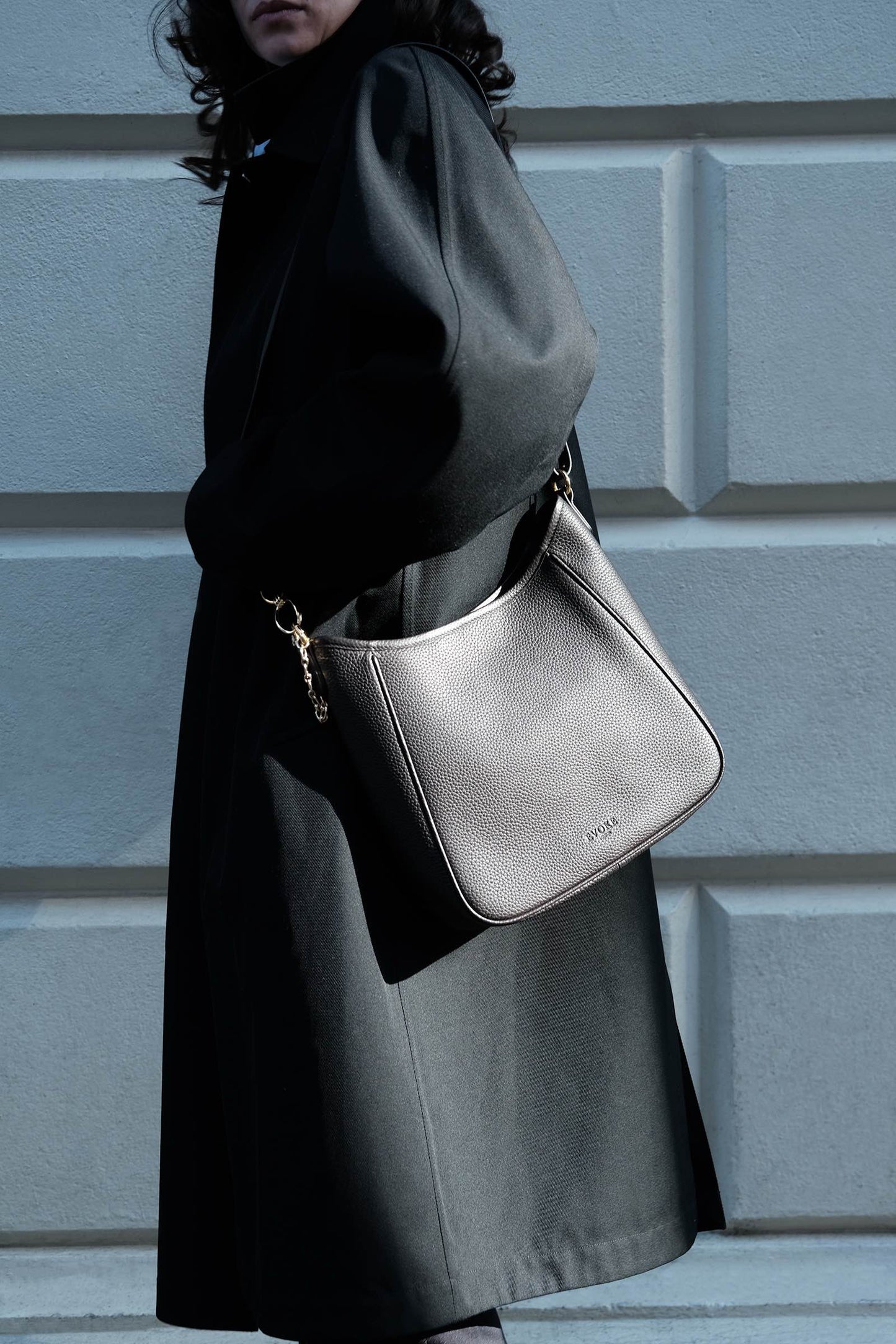 Serra Leather Chain Cross Body Bag with Detachable Bracelet